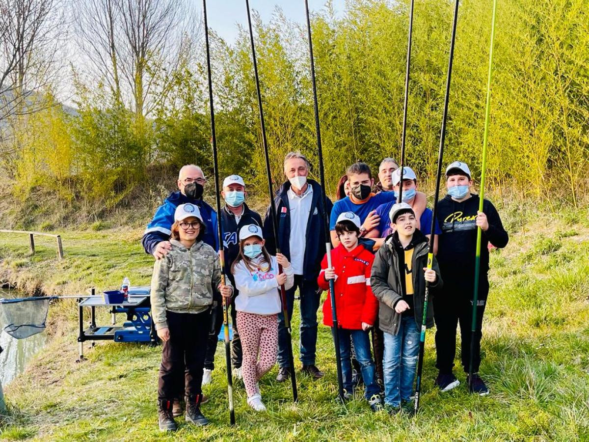 1 Corso di Pesca Giovani Laghi di Faldo 32