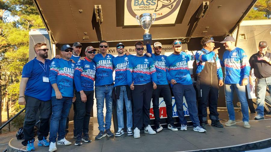 images/images/Pesca_Di_Superficie/bass_fishing/medium/azzurri_bf_bronzo2022.jpg