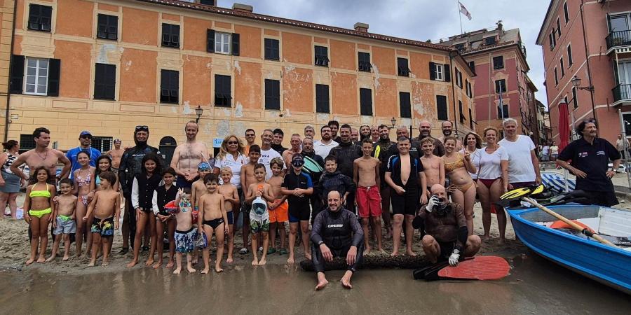 images/images/attivitasubacquee_nuotopinnato/apnea/medium/Foto_53_edizione_della_Giornata_dei_Fondali_Puliti.jpg