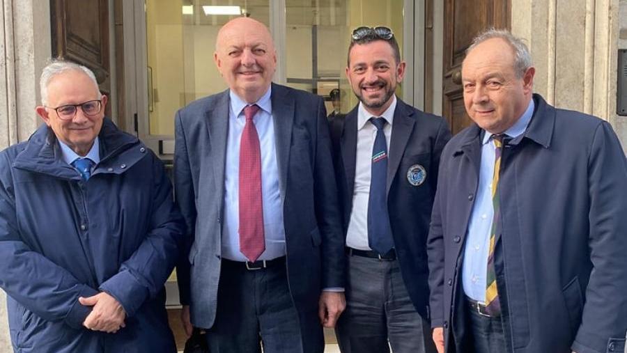 images/images/federazione/medium/incontro_FIPSAS_ministero_ambiente_feb2025.jpg