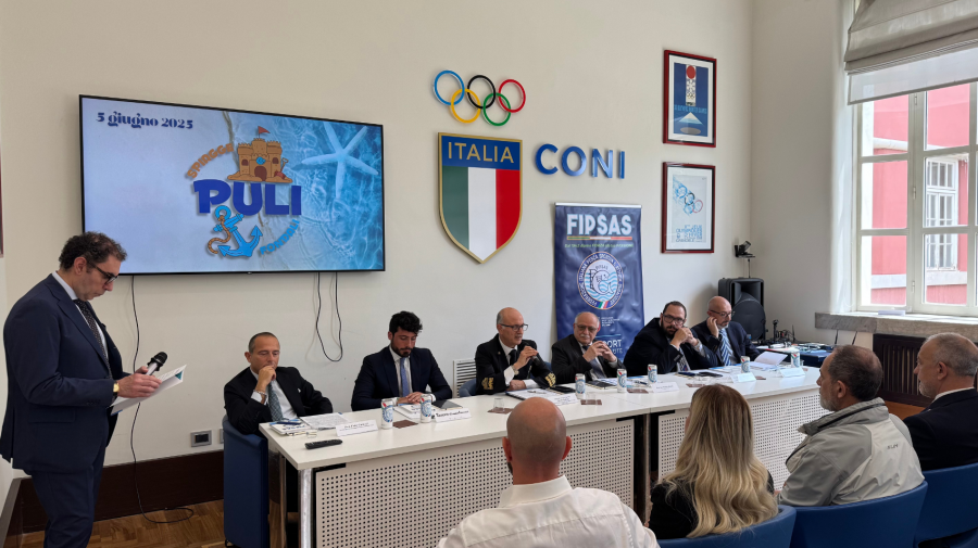 images/images/federazione/pulifondali2025/conferenza_stampa/medium/conferenza_stampa_pulifondali_2025_sito.png